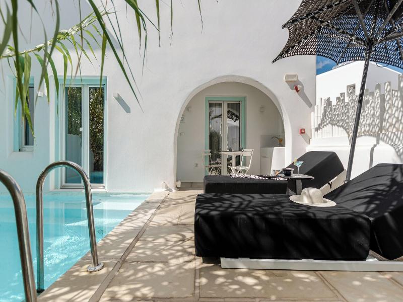 Majo Suites Hotel image