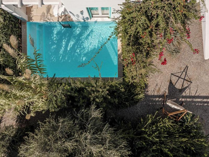 Majo Suites Hotel image
