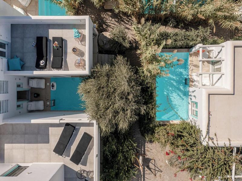 Majo Suites Hotel image