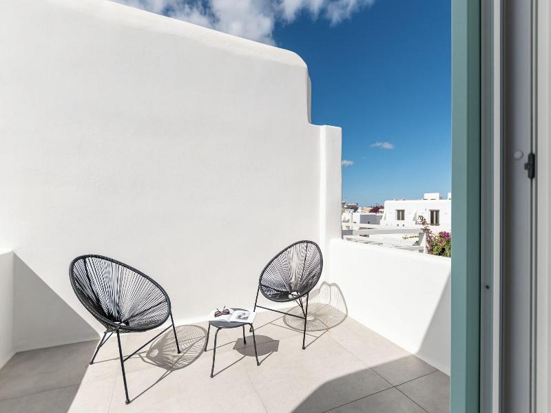 Majo Suites Hotel image