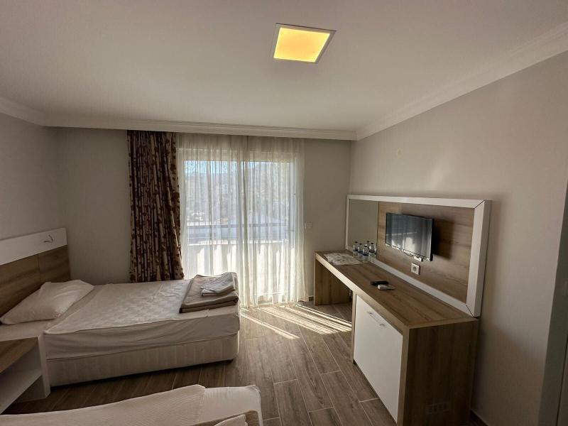 Belcan Hotel — general view