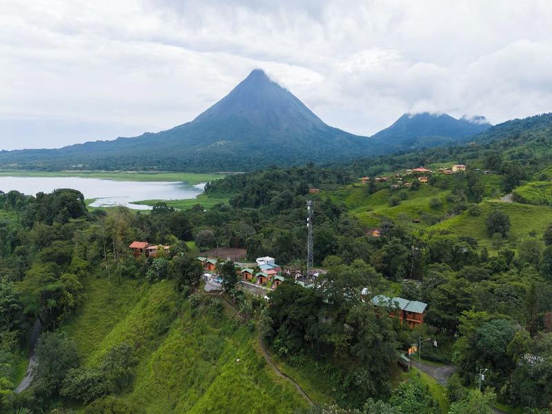 Chateau Arenal image