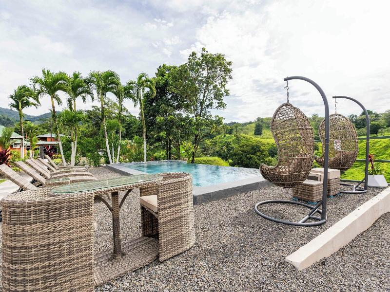 Chateau Arenal image
