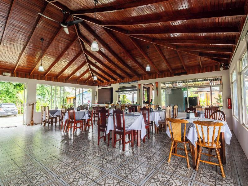 Chateau Arenal image