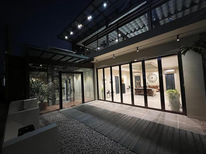 Choska Residence image