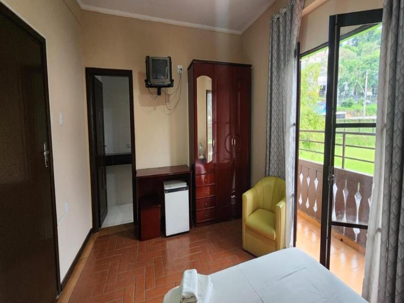 Hotel Floresta image
