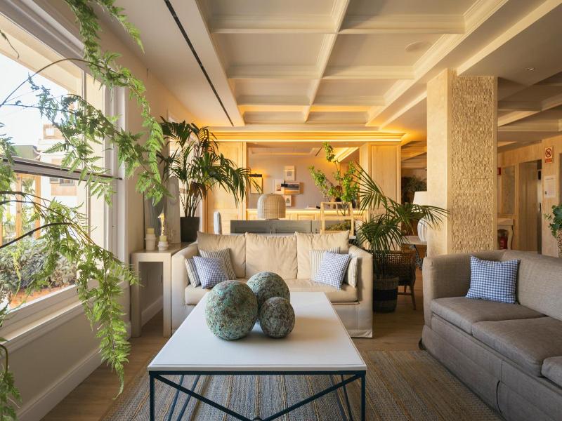Hotel Los Angeles Denia image