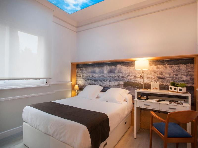 Hotel Ribes Roges image
