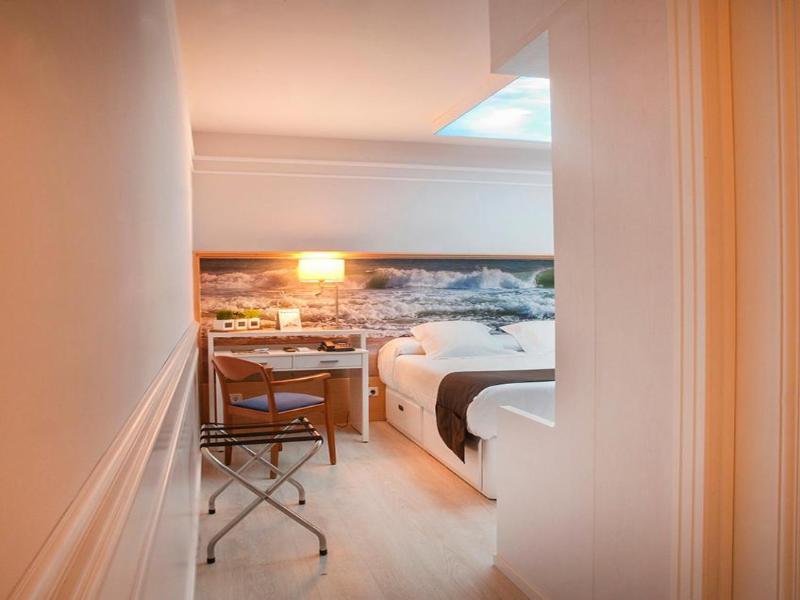 Hotel Ribes Roges image