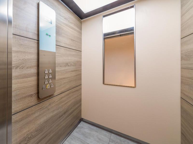 Slow Suites Chueca image