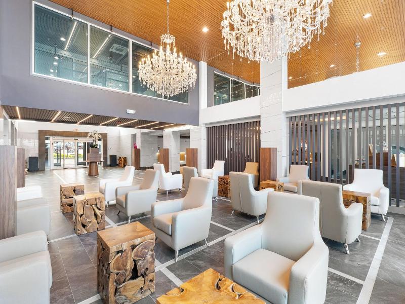 Kompose Boutique Resort At Theme Parks image