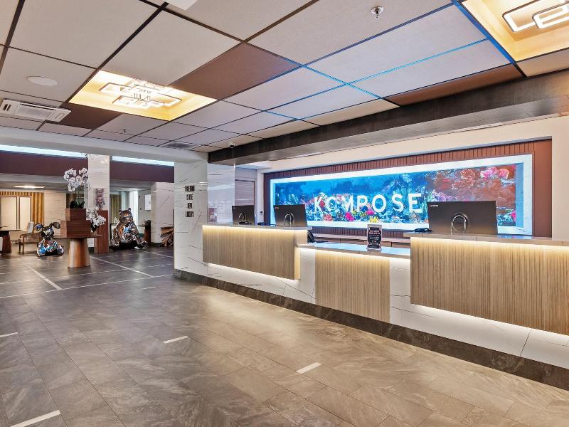 Kompose Boutique Resort At Theme Parks image