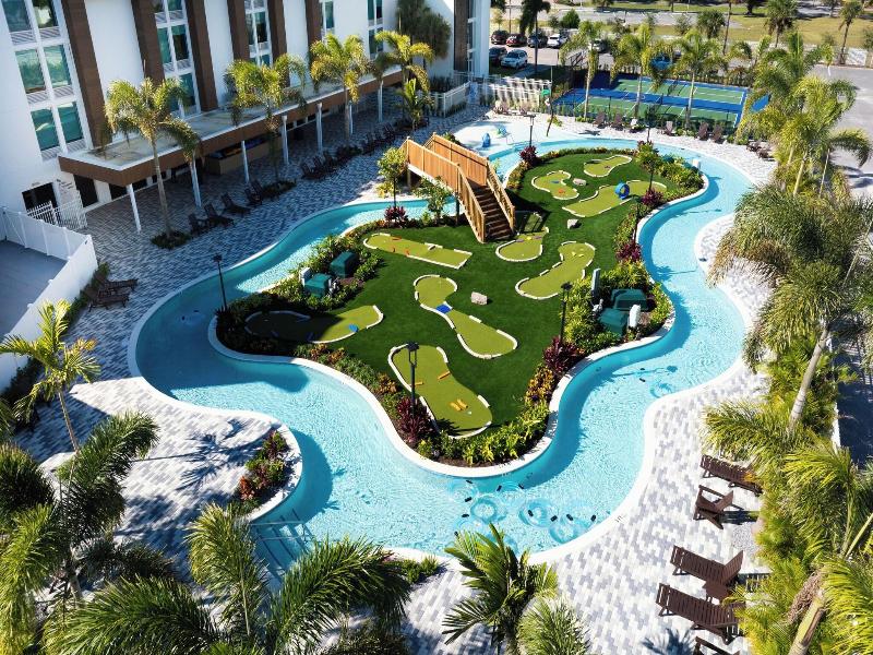 Kompose Boutique Resort At Theme Parks image
