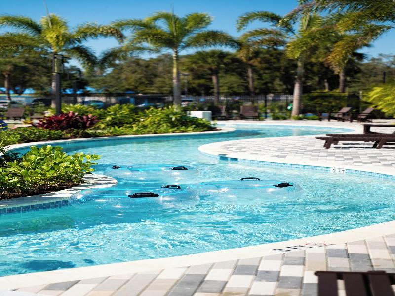 Kompose Boutique Resort At Theme Parks image