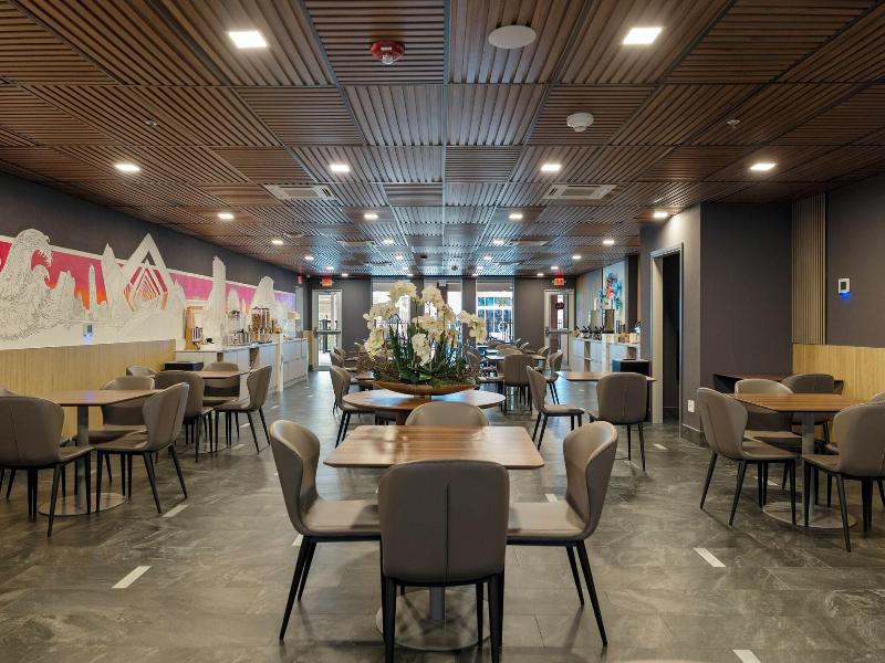 Kompose Boutique Resort At Theme Parks image