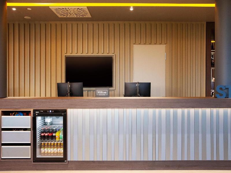 Hampton By Hilton Stuttgart Airport image