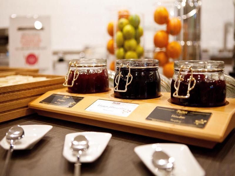 Hampton By Hilton Stuttgart Airport image
