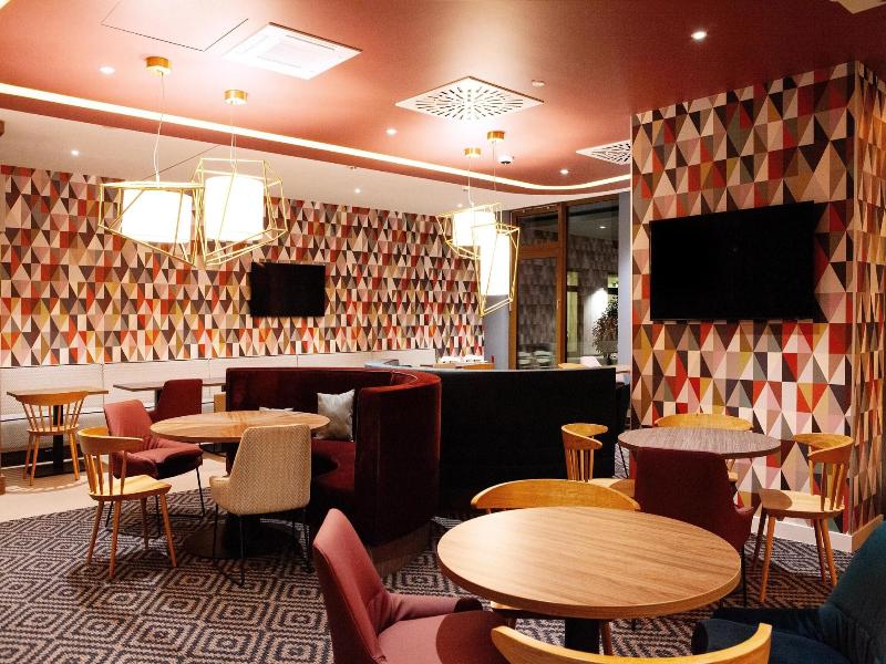 Hampton By Hilton Stuttgart Airport image