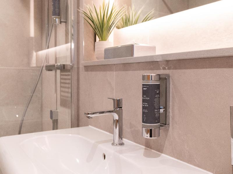 Premier Suites Edinburgh – Fountain Court image