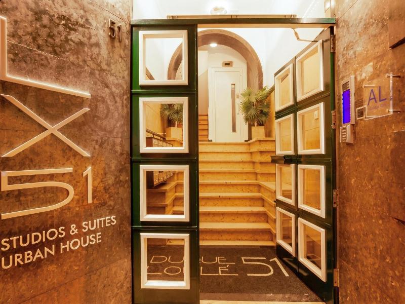 Lx51 Studios & Suites By Apt Iin image