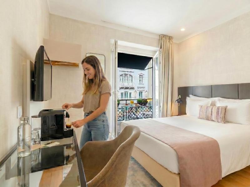Lx51 Studios & Suites By Apt Iin image