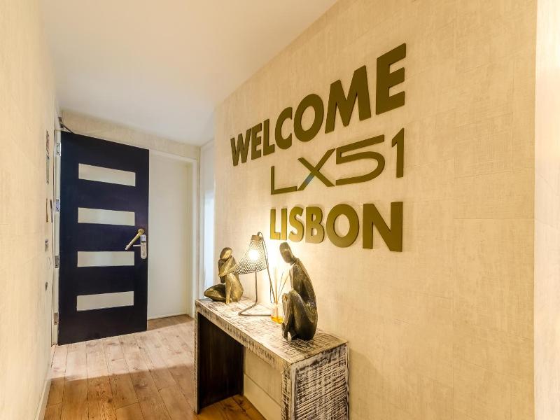 Lx51 Studios & Suites By Apt Iin image