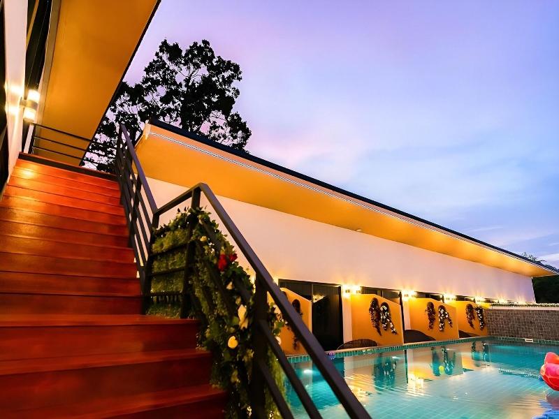 Fresh Resort Pattaya image