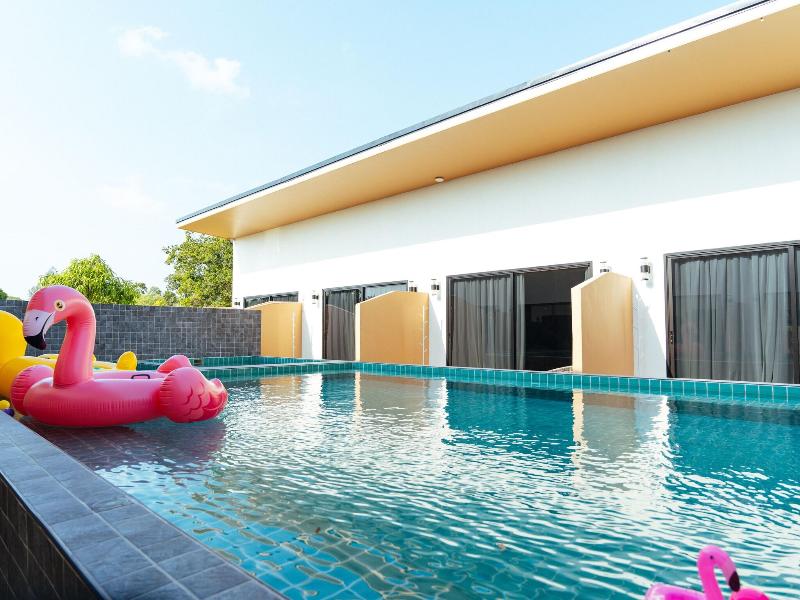 Fresh Resort Pattaya image