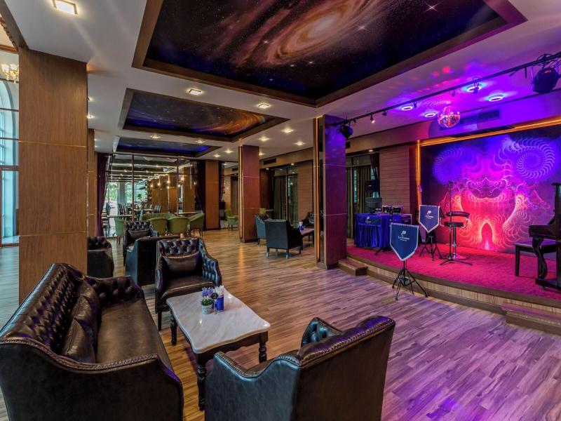 Le Erawan Hotel image