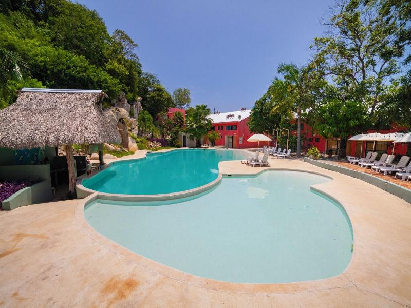 Hotel Biulú image