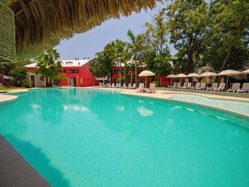 Hotel Biulú image