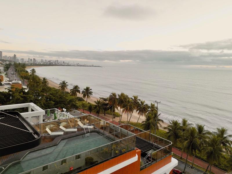 Icon Hotel By Welkom image