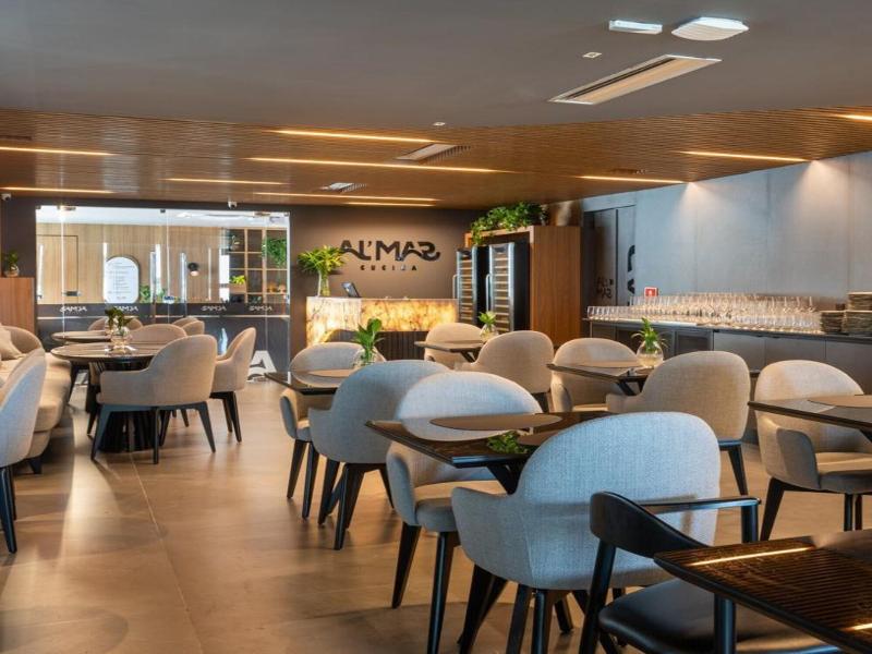 Icon Hotel By Welkom image