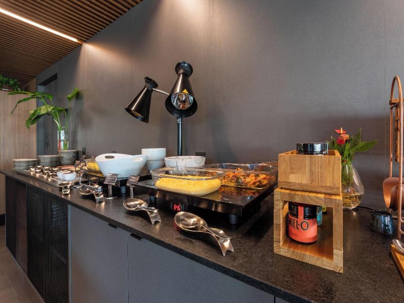 Icon Hotel By Welkom image