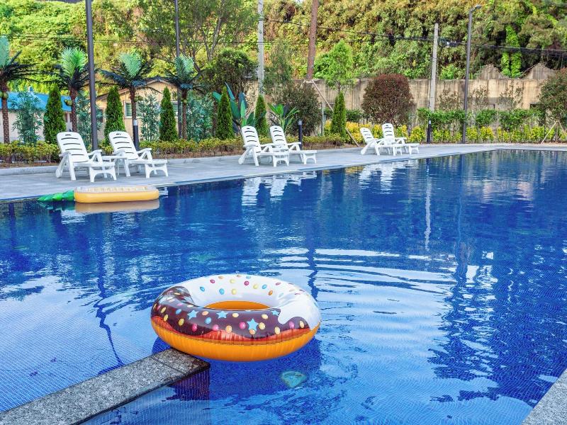 Dongho Beach Hotel