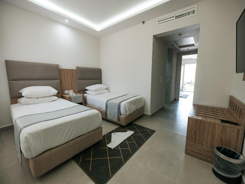 Hotel Titanic Beach Spa And Aqua Park image