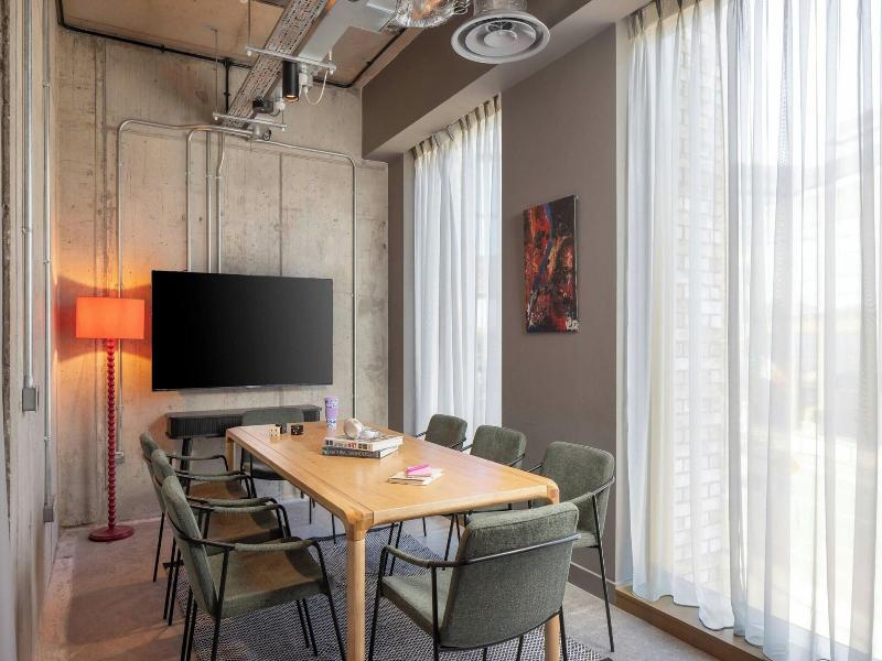Moxy Dublin Docklands