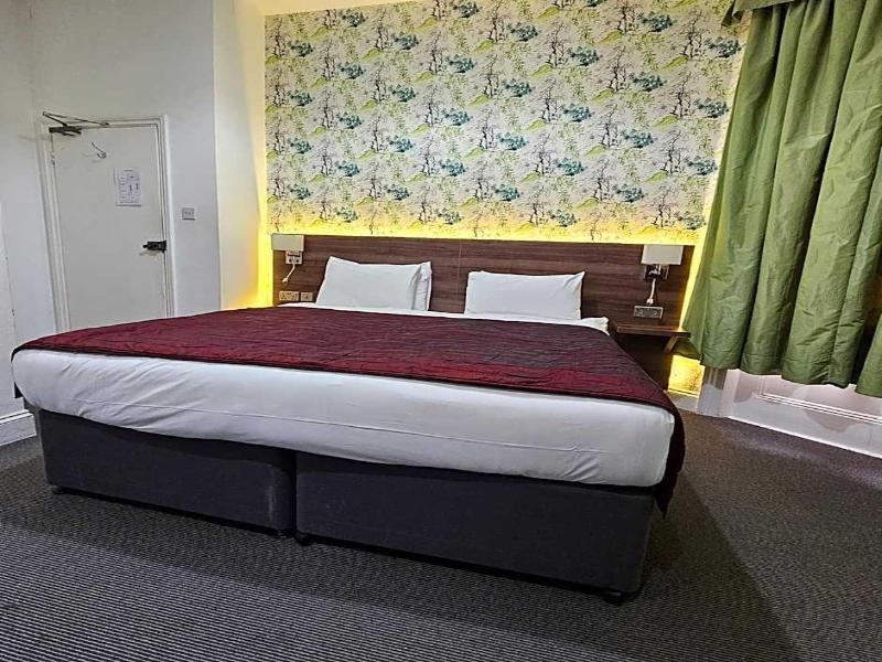 Chelsea House  image