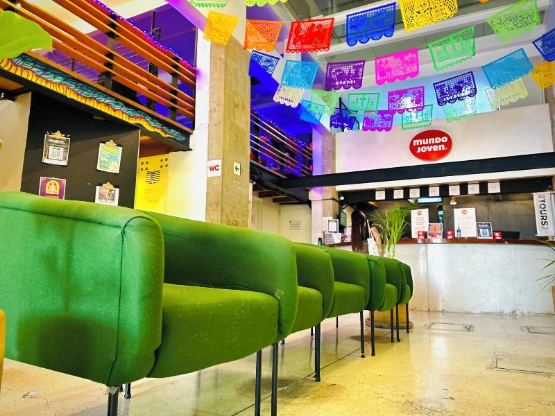 Hostel Mundo Joven Catedral image