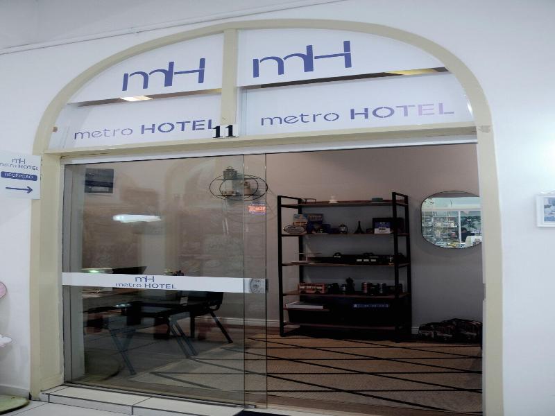 Metro Hotel