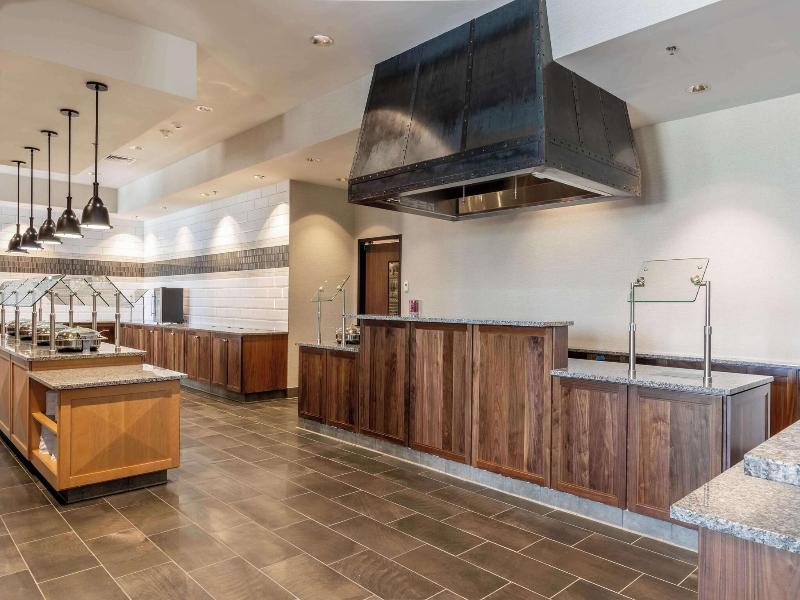 Drury Plaza Hotel Dallas Arlington image