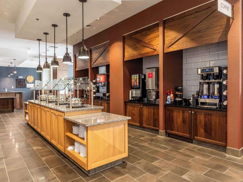 Drury Plaza Hotel Dallas Arlington image