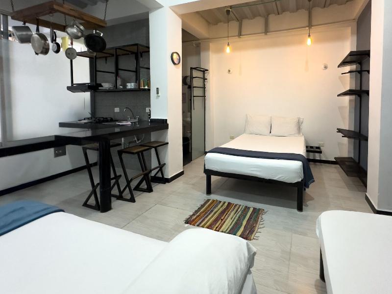 Hotel Family House Rodadero image
