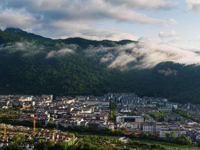 Hilton Garden Inn Zhangjiajie Wulingyuan