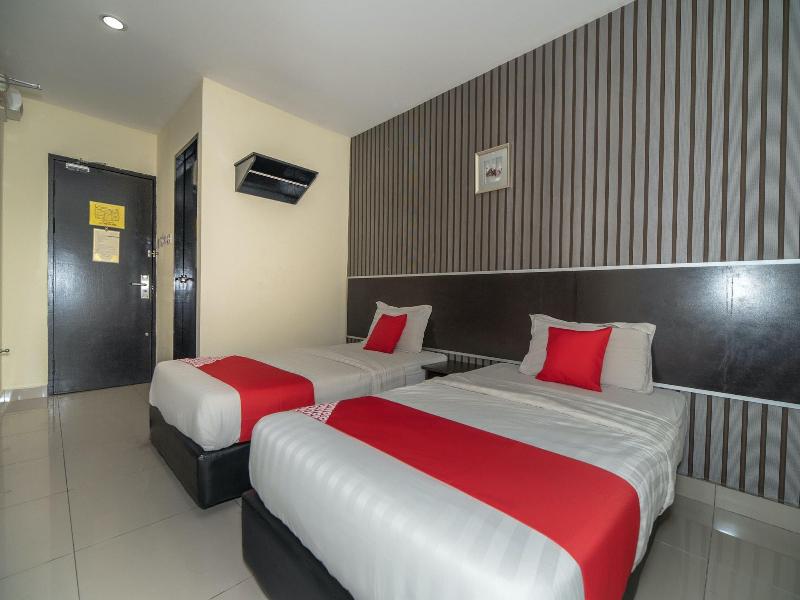 Hotel O Blossom Hotel image