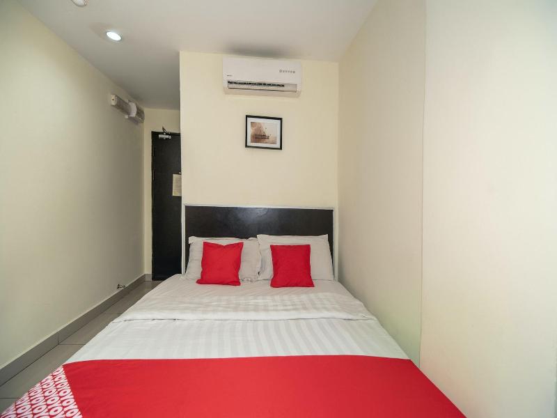 Hotel O Blossom Hotel image