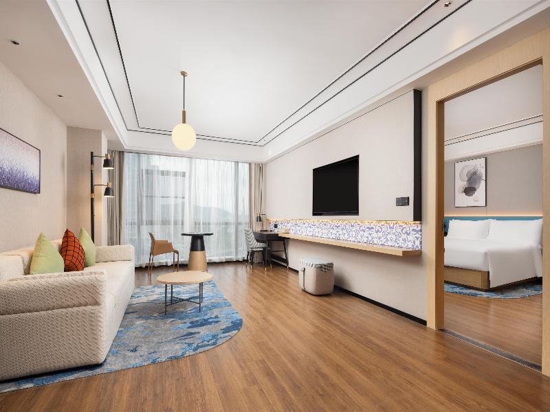 Hilton Garden Inn Zhuji East image