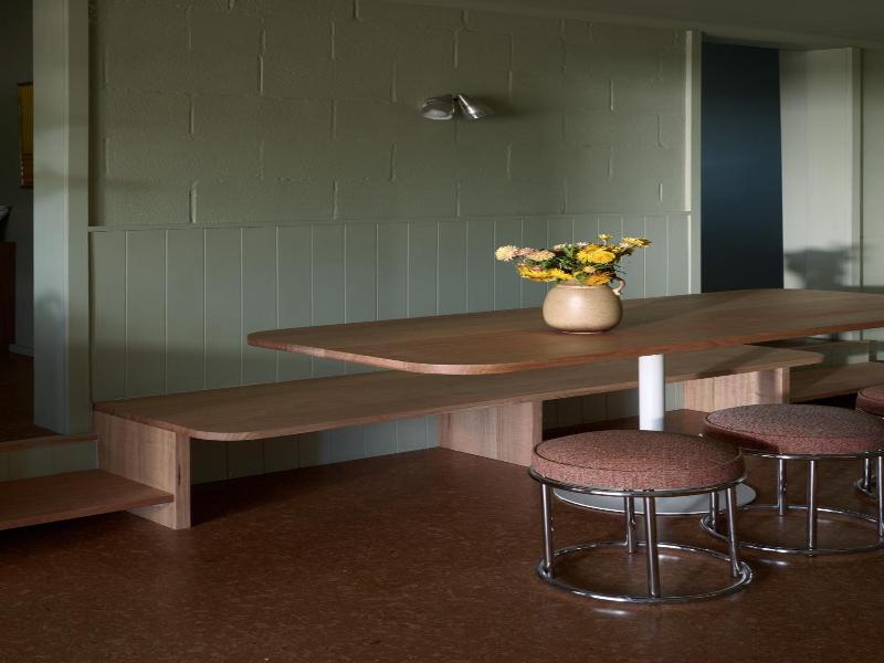 River Drive Motel image