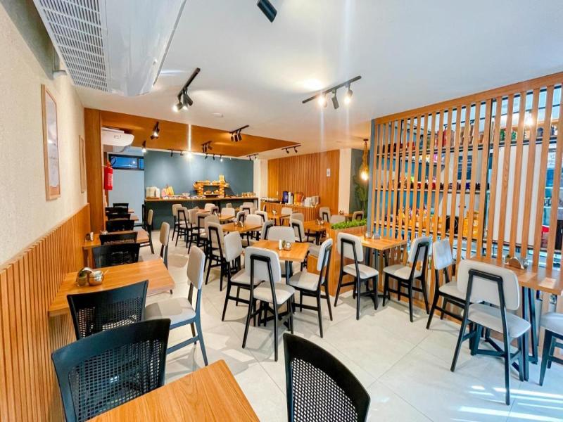 Jardins Almare Apart Hotel image