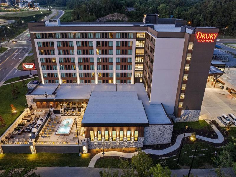 Drury Plaza Hotel Pigeon Forge
